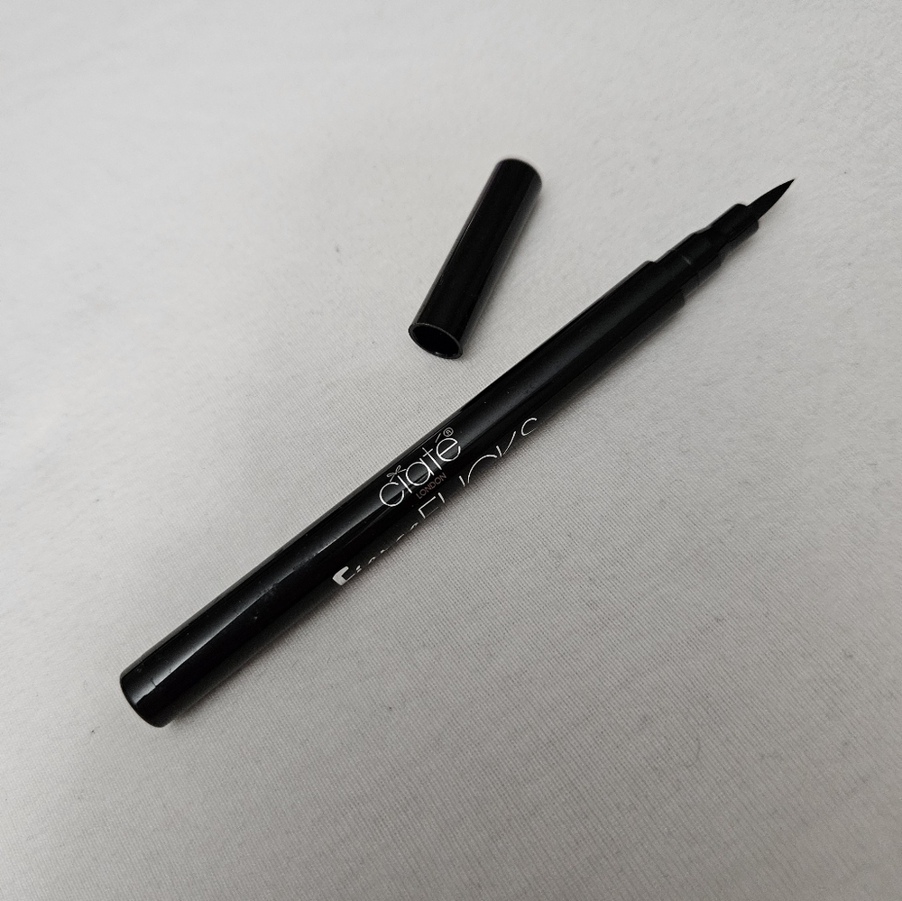 Ciaté Fierce Flicks Liquid Liner - NEW